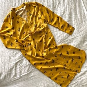 Melrose and Market Mustard Floral Kimono